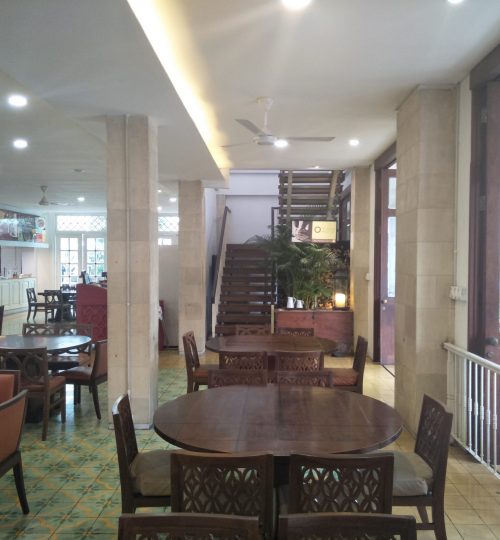 Rumah Mode (9)